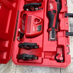 Milwaukee M12 Copper Crimp Tool Set