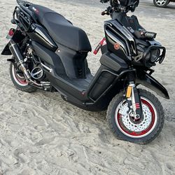 2023 Yamaha Moped