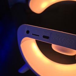Clock wireless Chargin, Bluetooth, Night Light