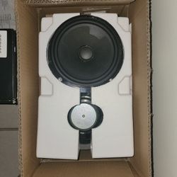 4x Vw Speakers