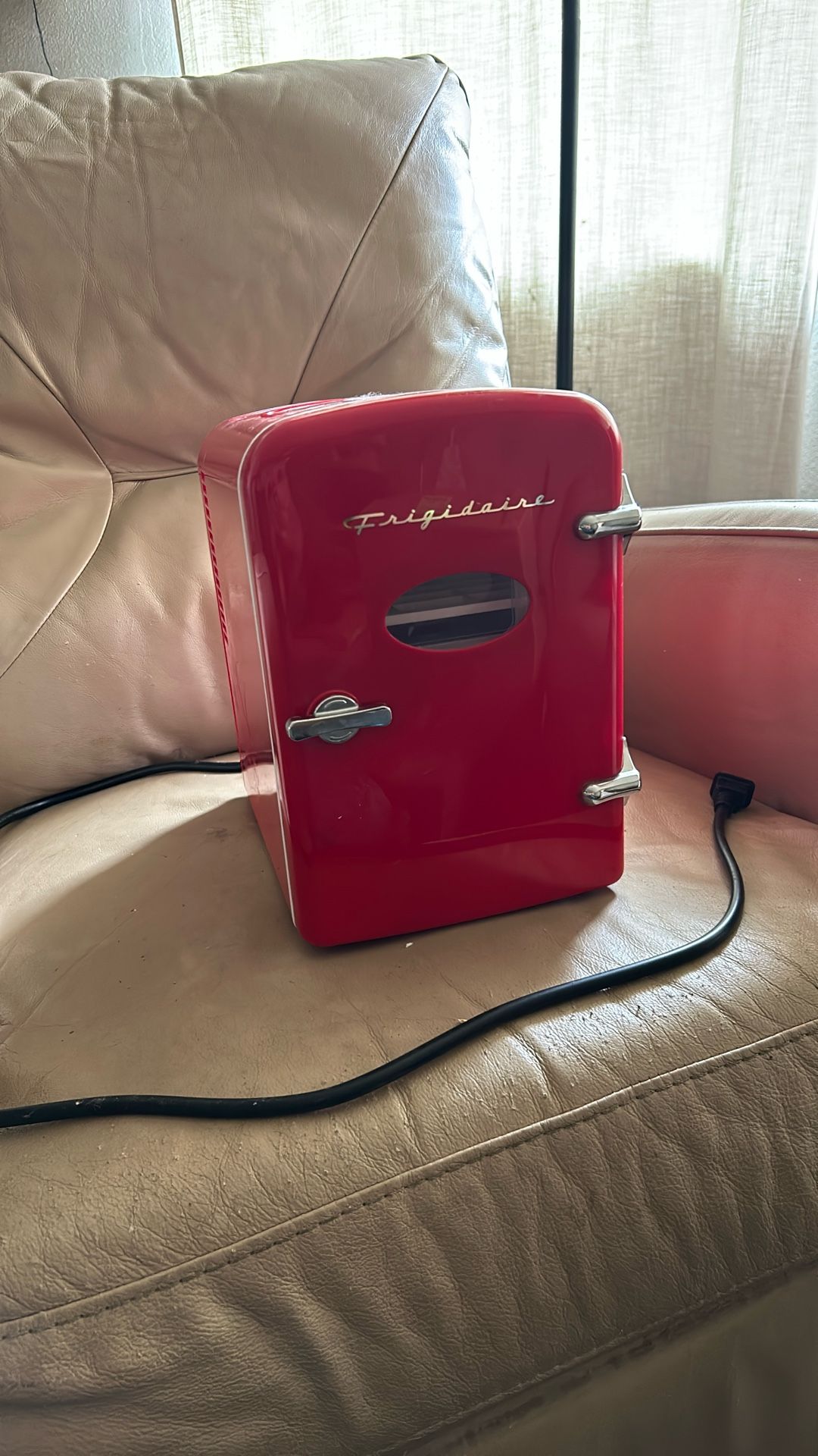 Frigidaire Mini Fridge