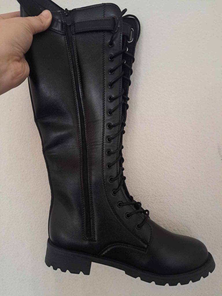 Brand New Size 8 Black Combat Boots