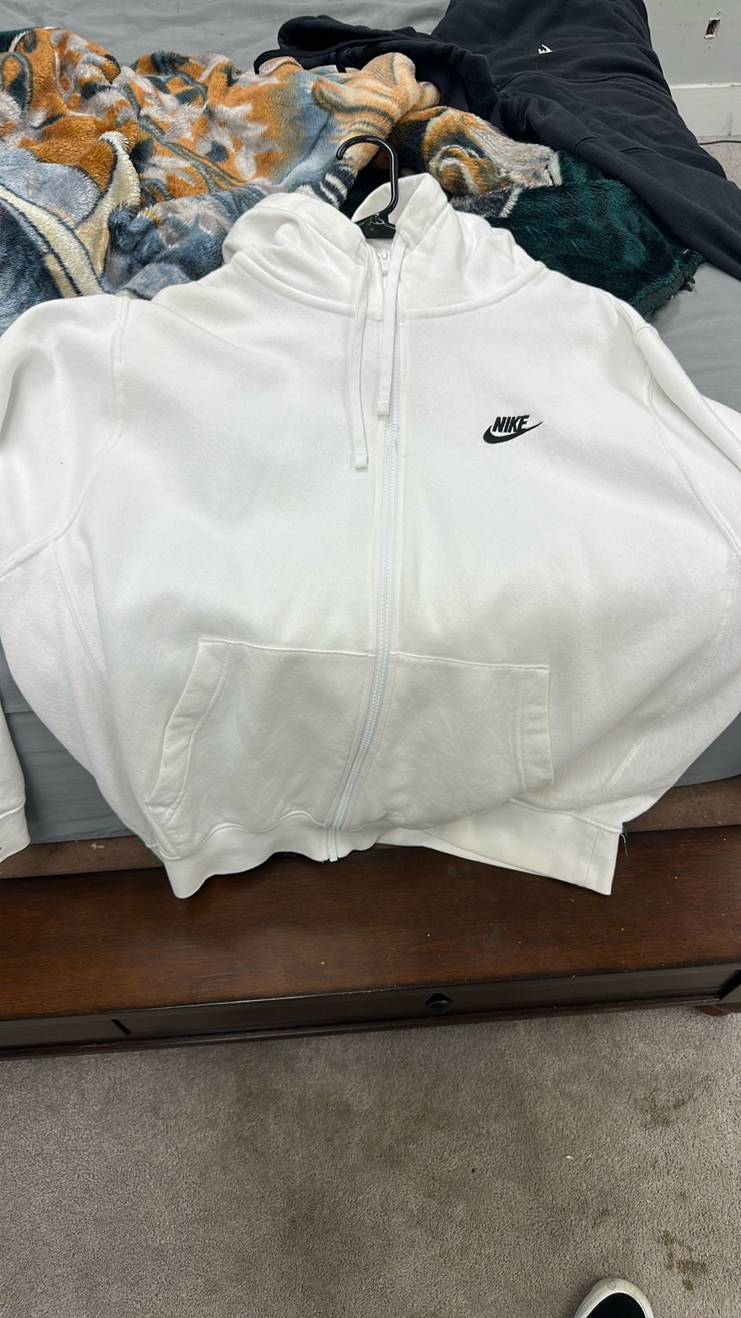 Nike sweater