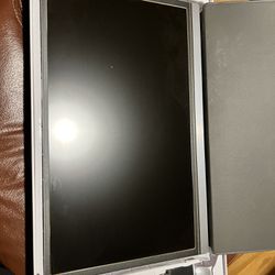 Portable Tv/monitor 