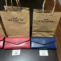 Klare Wallet With Chain