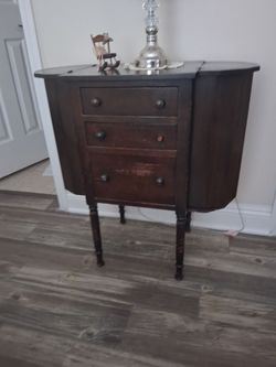 Martha Washington Antique Sewing Machine