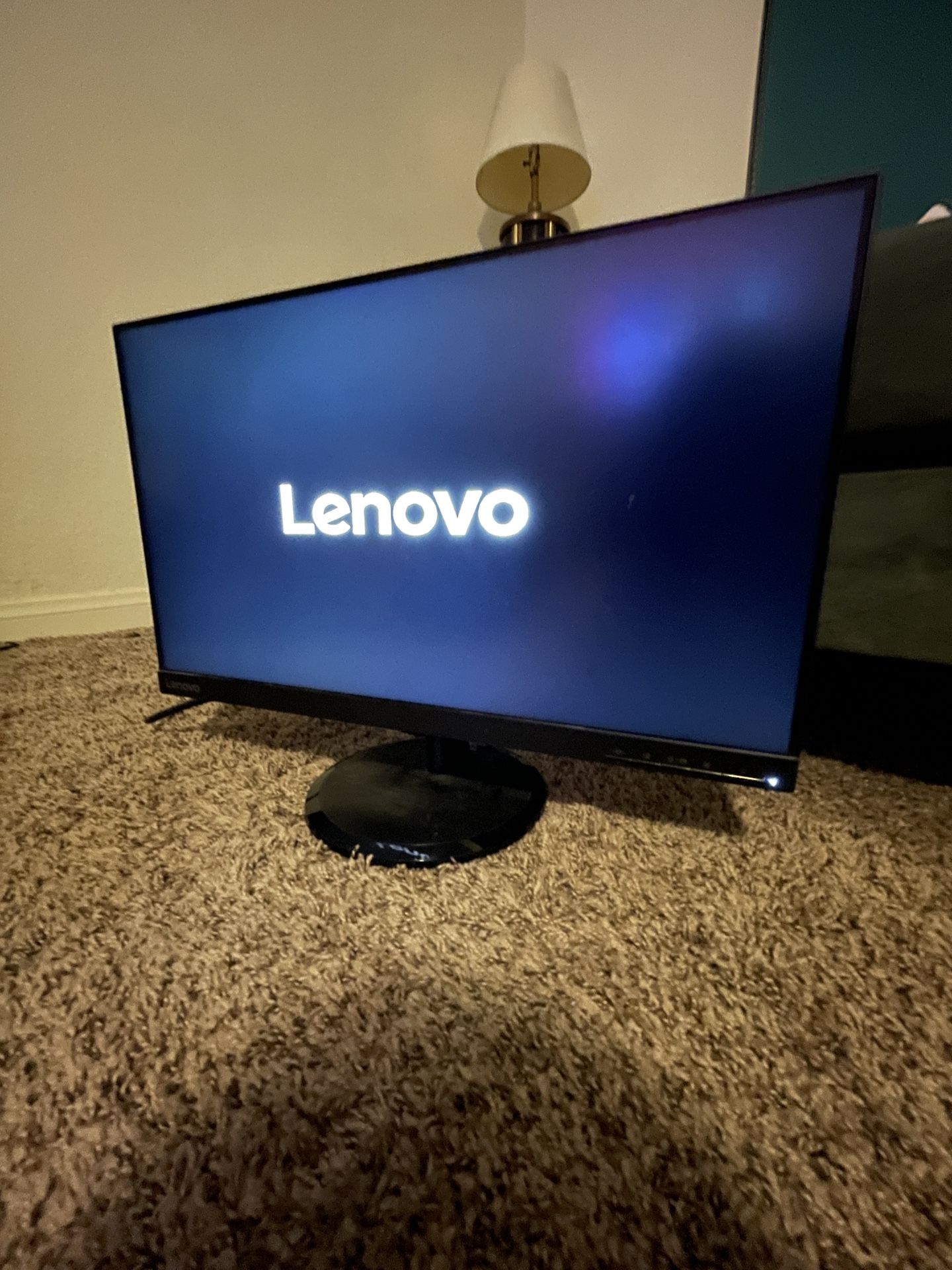 Lenovo Monitor 24” W HDMI 