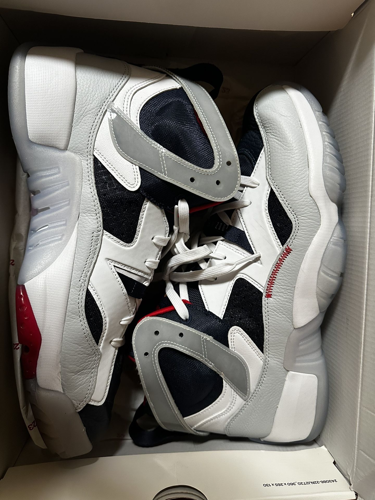 Jordan Jumpman Two Trey Size 12