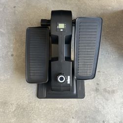 Cubii Seated Elliptical  ( All Ages) Exerciser 