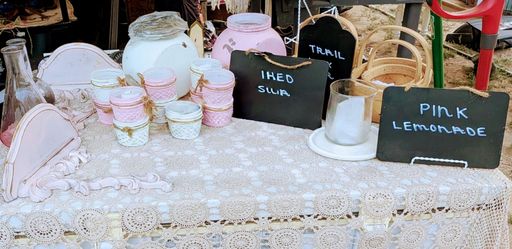 Baby shower decor