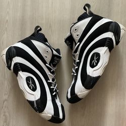 2013 Reebok Shaqnosis OG Retro Black/White Size 9.5 Shaq