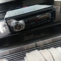 Audiopipe Head Unit