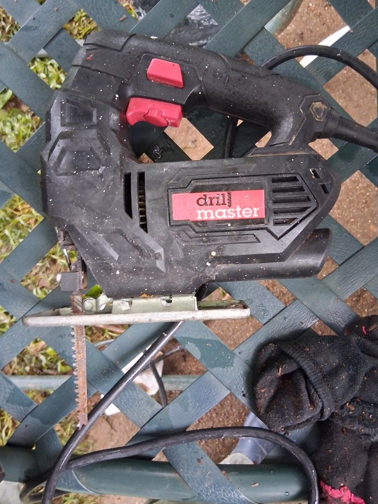Drill Master Jig Saw