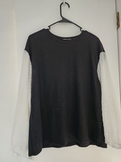 Black Sweater With Beige Sleeves