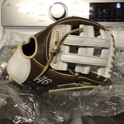 Easton custom Fastpitch Softball Glove