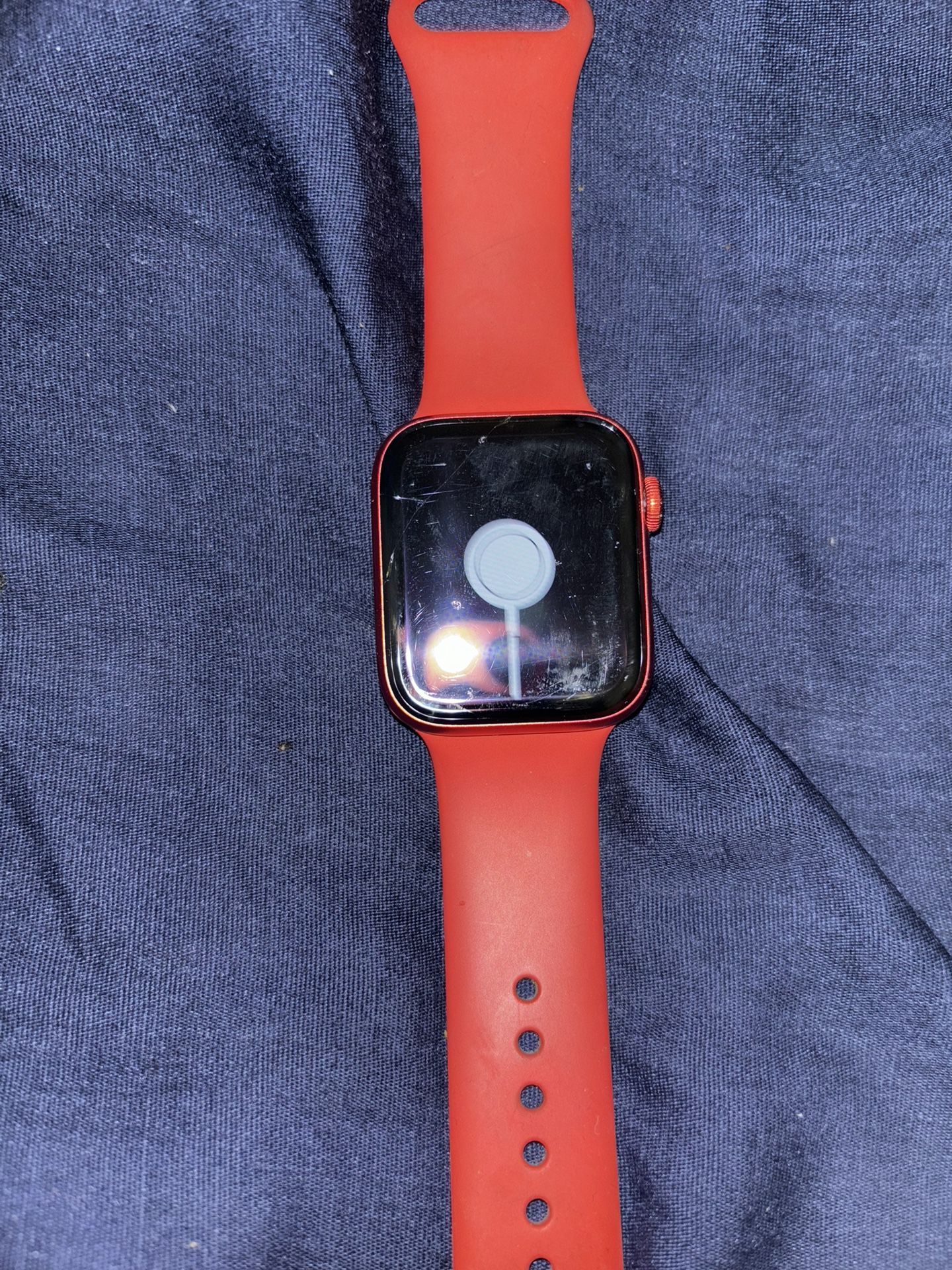 Apple Watch Series 6 50m RED