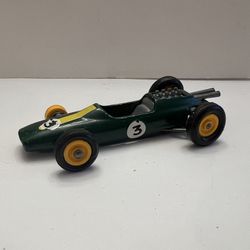 Vintage Car Lesney Matchbox No. 19 Lotus Green Yellow Stripe Racecar #3 Diecast Toy Car 1965