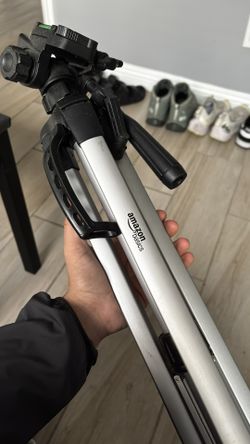 DSLR Tripod