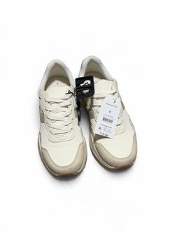 Women's Cream Low-Top Sneakers Size 8