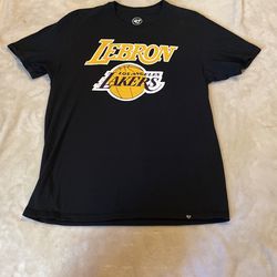 Los Angeles Lakers, LeBron, James T-shirt with number on the back 47 brand men’s size large in new condition