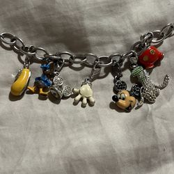 Swarovski Mickey Disney Charm Bracelet with 7 Charms 8