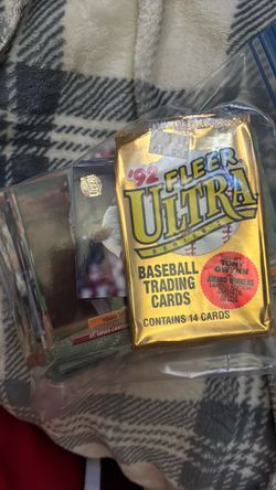 1992 Fleer Ultra Series 1 Baseball Card Packs (Opened)