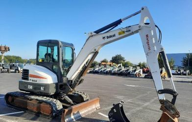 2012 Bobcat E50 – $32,310 – 3,028 hrs