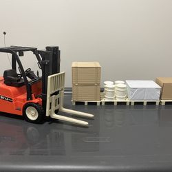 Miniature Forklift