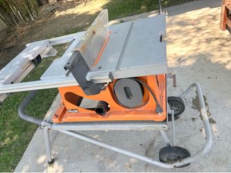 RIDGID TS2400-1 Table Saw with Folding Rolling Stand – Works Great