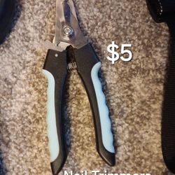  Leash, Nail Trimmers