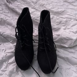 Black Heeled Boots