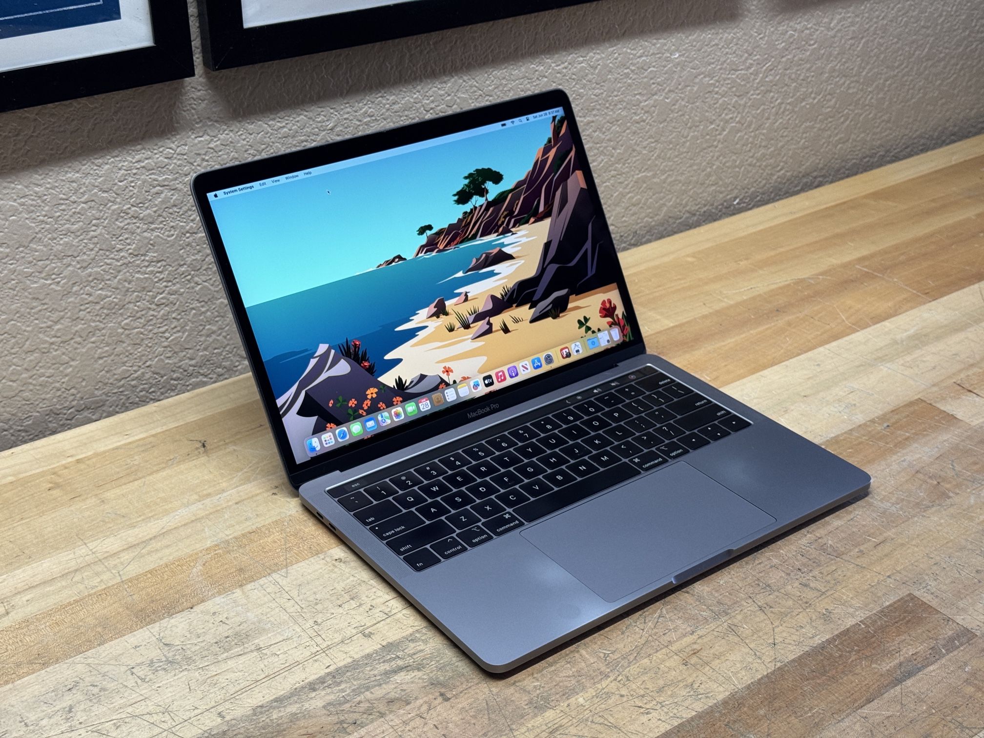 2018 13” MacBook Pro - 2.7 GHz i7 - 16GB - 256GB SSD
