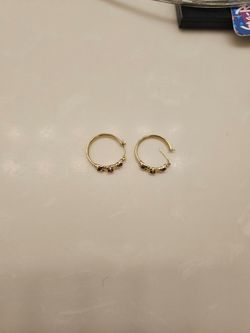 10 kt Gold Earings set real new dont need