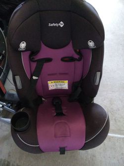 Car seat girl