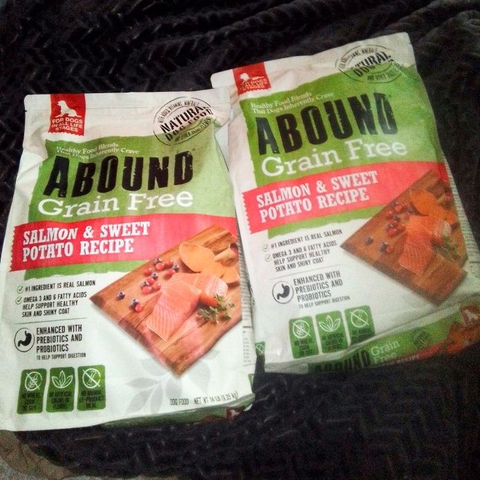 Abound salmon and outlet sweet potato dog food