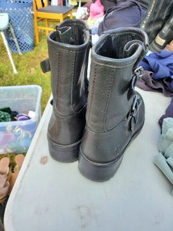Botas