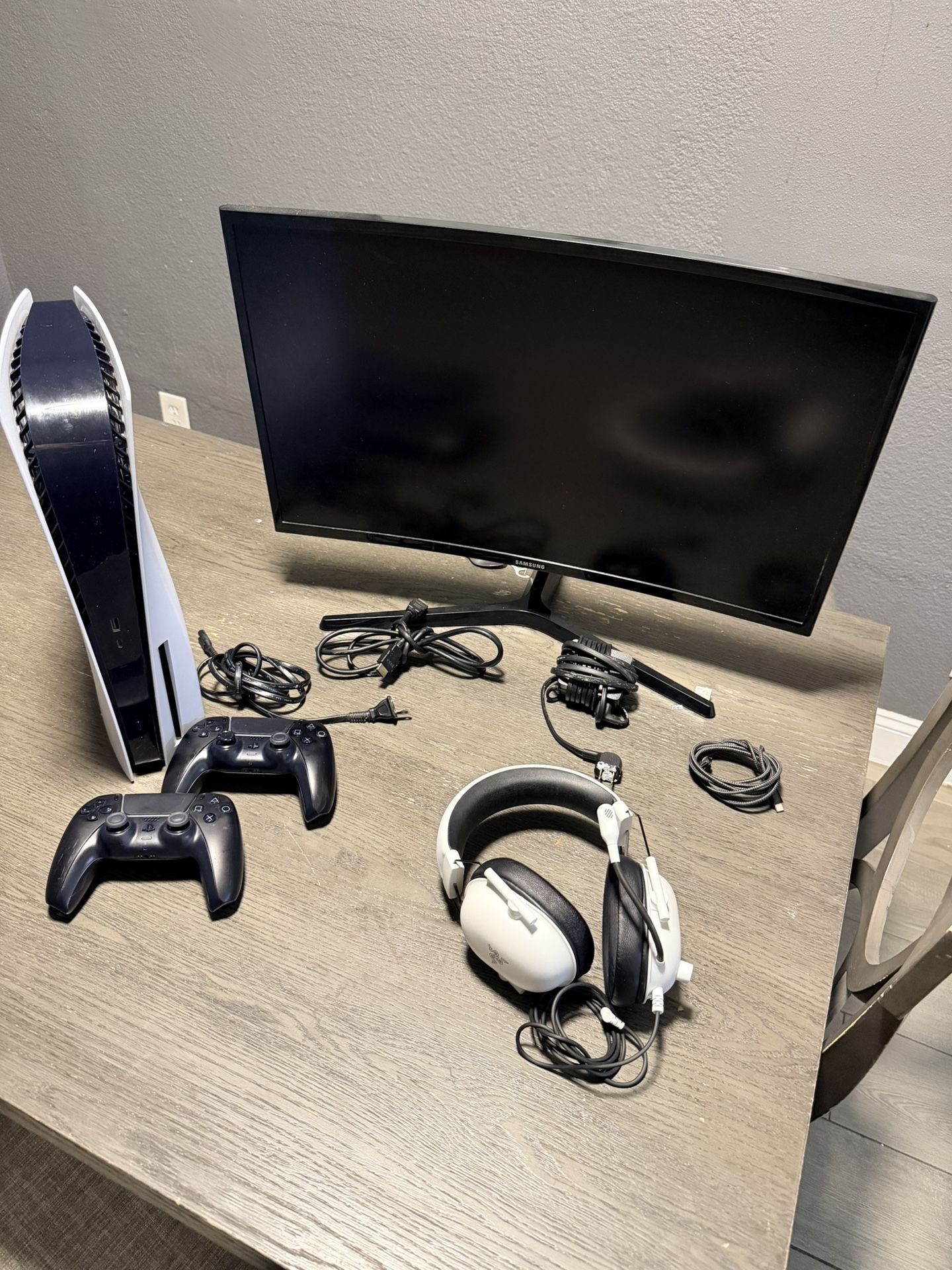 Play Station 5 and 27” Samsung Monitor