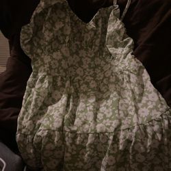 LIGHT SPRING DRESS