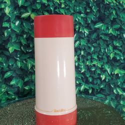 Aladdin Wide Mouth 1-Quart Thermos Bottle Red/Cream Made in USA Vintage 1970s