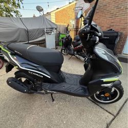 Bentelli Scorch Moped 50cc