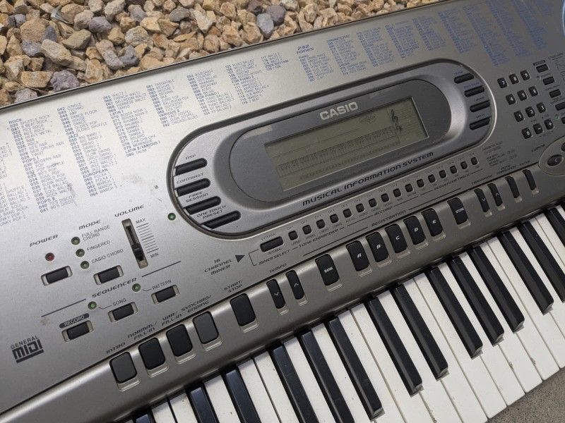 Casio Wk 1800 Keyboard