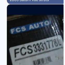 2 Stuts 2005 SATURN VUE