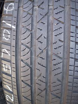 ONE (1) 215)16 TRAILER TIRE 215)70 $ 50 CARRY OUT TRAILER TIRE CONTINENTAL BRAND  AH DOMICILIO PUNTO MEDIO