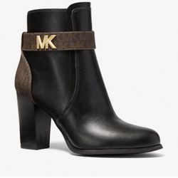 Michael Kross Ankle Boots