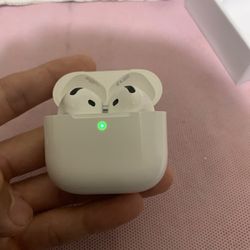 AirPod pro 4 anc