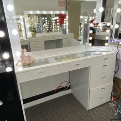 New White Glass Top Vanity W Bluetooth MIRROR On Table Top 