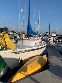 Sailboat - 1982 Ericson 25 +