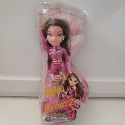 Bratz Play Sportz Racecar Driving Dana Doll Pink 2007 MGA