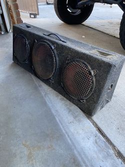 Speaker Box With Speakers
