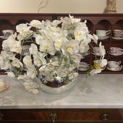 Silver Color Vast With Artificial Orchids 